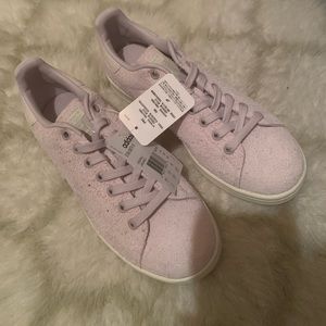 Light lilac adidas sneakers